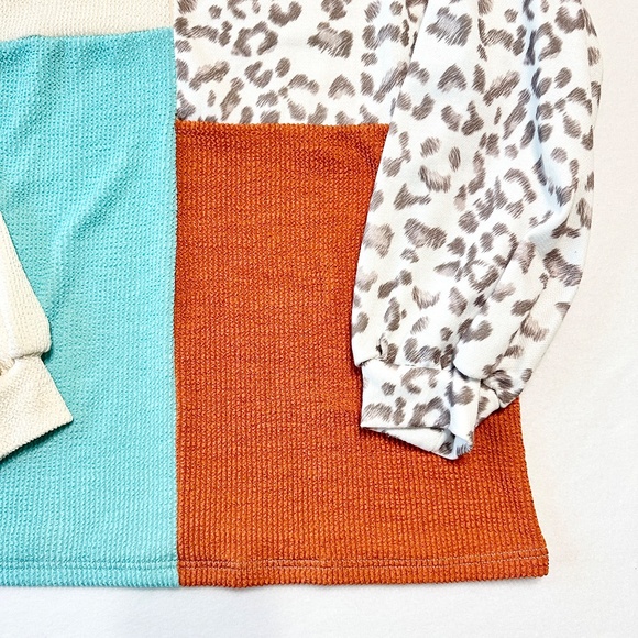 Women’s Leopard Print Color Block Sweater Casual Fall Winter Pullover Size Large - Picture 5 of 7